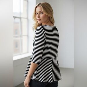 J. Jill Monochrome Striped Short Sleeve Tee